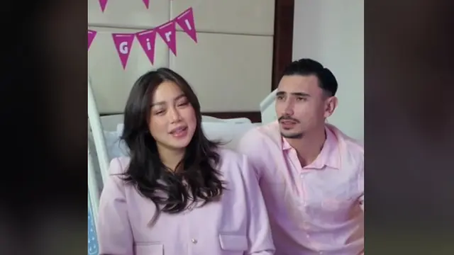 Jessica Iskandar Pendarahan Saat Lahirkan Anak Ketiga, Vincent Verhaag Enggan Tambah Anak Lagi